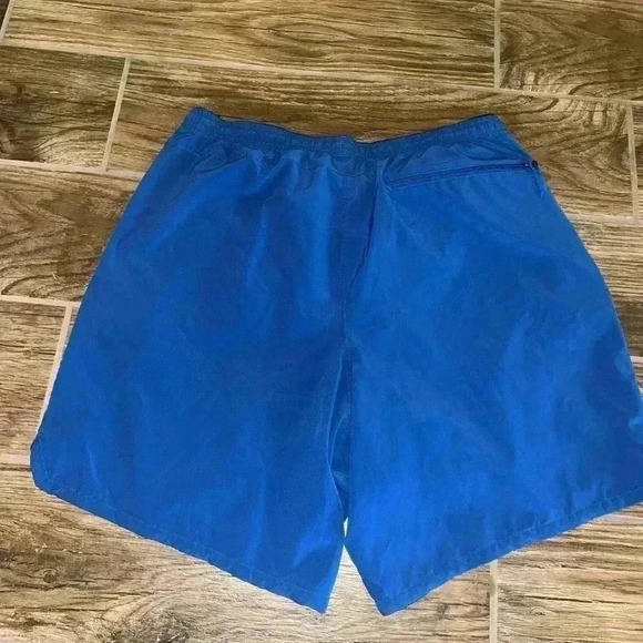 Patagonia men’s running shorts - Picture 2 of 3